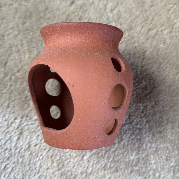 Essential oils diffuser - Picture 2 of 3